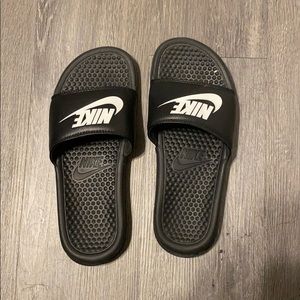 Nike slides